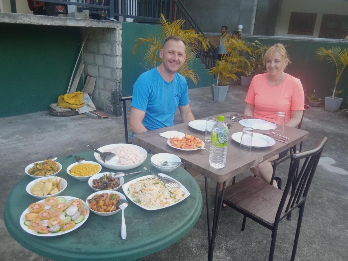Viyanga Homestay Ella Bagian luar foto