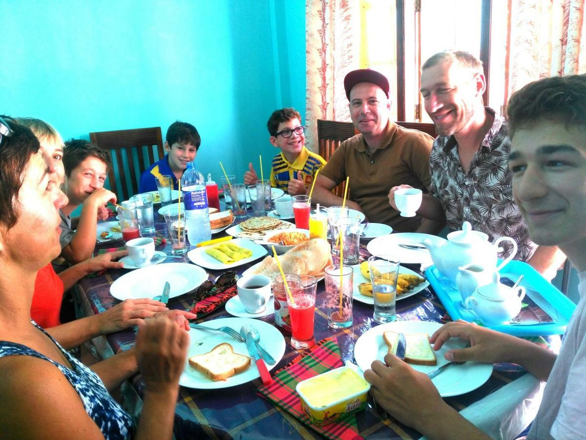 Viyanga Homestay Ella Bagian luar foto